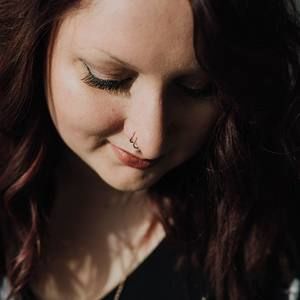 Meet your Posher, Jenn